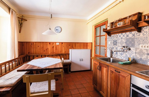 Bled House | Relax in a Cozy House with Garden and Pet-Friendly Amenities