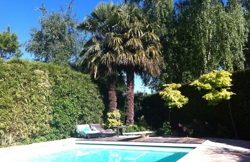 Bougival House | Beautiful House with Garden Pool Near Paris & Versailles