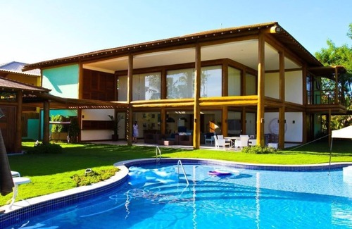 Praia do Forte House | House Grav Super Bonita: Oceanfront Bliss Steps from Beach