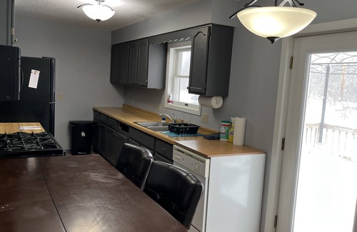 Hancock House | House great for groups! Very accessible to the area!
