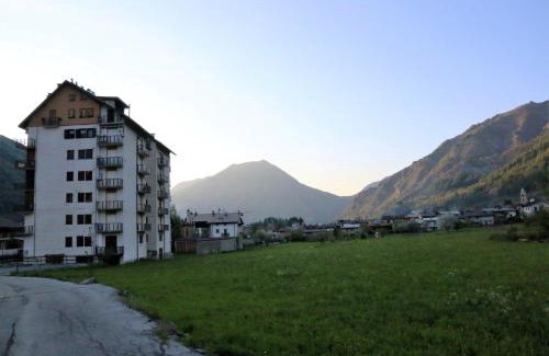 Entracque Apartment | Pet-Friendly House I Cardi by Holiday World for Families