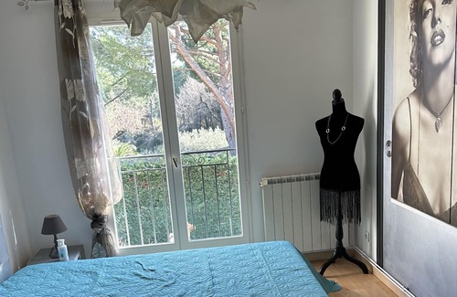 Saint-Paulet-de-Caisson House | House in the middle of a garden with swimming pool 5 minutes from the Ardèche gorges