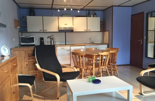 Portiragnes-Plage House | Dreamy Retreat in Gated Estate Near the Beach with Spa