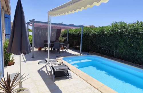 Lezignan-Corbieres House | House in a residence with its own swimming pool.
