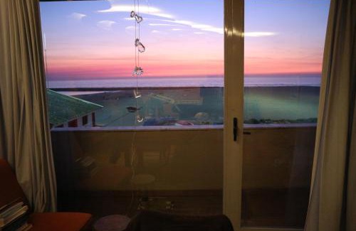 Aguda House | Oceanfront House in Aguda Beach: Rated 9/10 by Guests