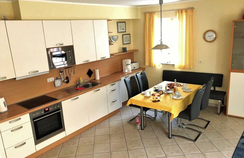 Binz House | Exceptional House in Binz: 3 Bedrooms with Sauna & Garden