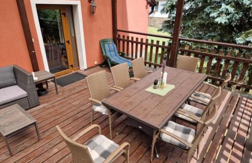 Blatno House | Idyllic Holiday Home in Erzgebirge Mountains with Terrace