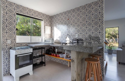 Cabo Frio House | Oceanfront House in Cabo Frio for 8 Guests - Family Friendly