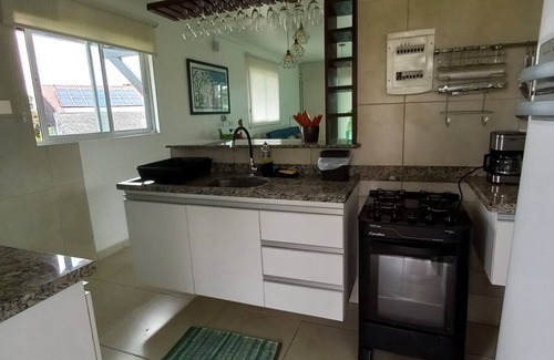 Cha Grande House | Relax in a Cozy Condominium Steps from Gravatá