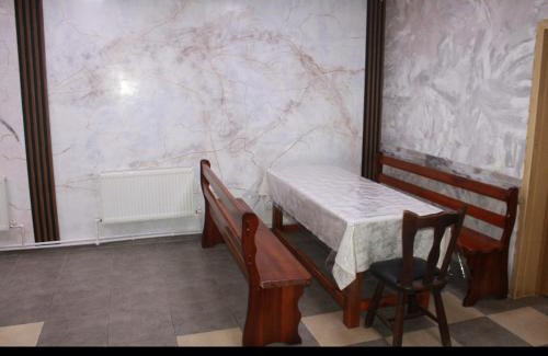Balti House | Family-Friendly House in Downtown for Your Next Getaway