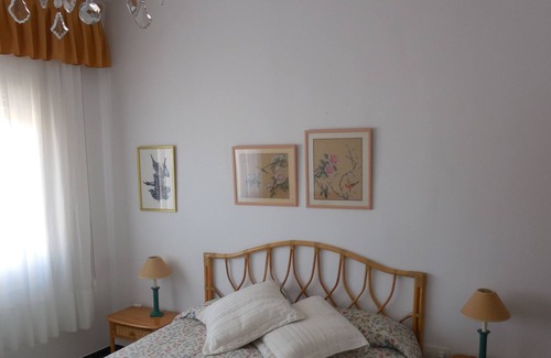 Falset House | House in Falset with a garden in a fantastic location next to the castle