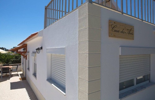 Aiana de Cima Villa | Idyllic Farmhouse Retreat with Pool and Ocean Views