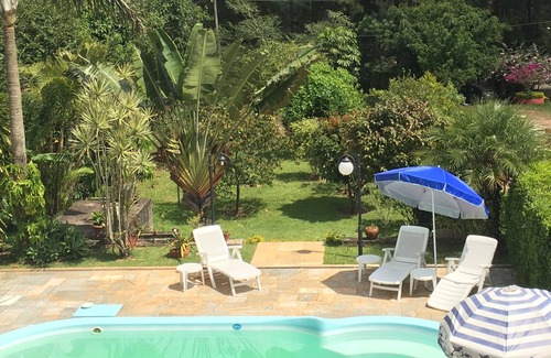 Ibiuna Cottage | Serene House in Gated Community with Nature & Security