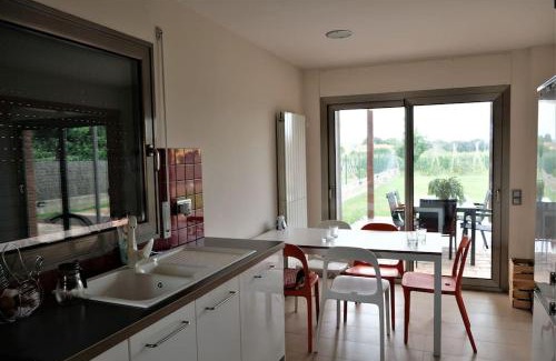 Bordils Apartment | Family-Friendly House in Girona - Explore Empordà's Beauty