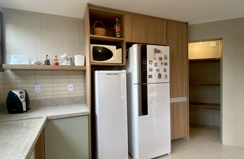 Canto do Mar House | Family-Friendly House in Guarajuba with Pool & Barbecue