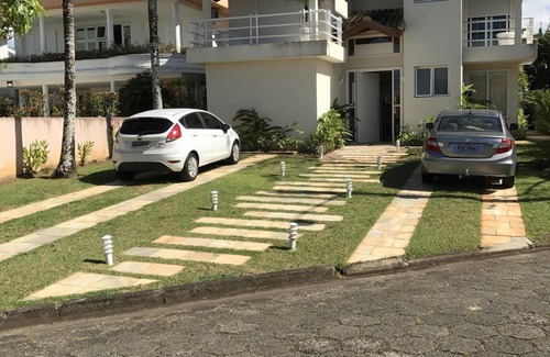 Vista Linda House | Beachfront House in Hanga Roa with Family-Friendly Amenities