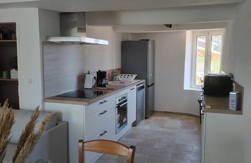Viens House | Pet-Friendly House in Luberon with Top Guest Rating