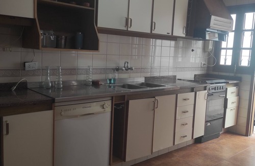 Mendoza House | House in Mendoza city Tanino Home suites
