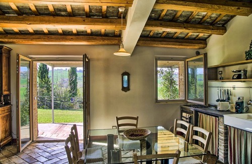 Ostra House | Relax in Holiday House Ostra: Ideal for Families, Pool & More