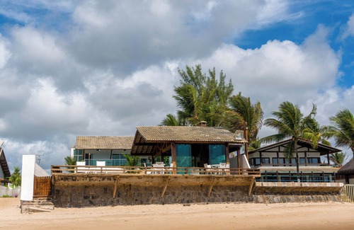 Ipojuca House | Experience Serenity at House in Port of Chickens