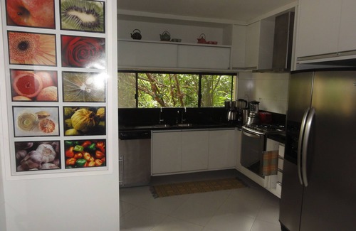 Praia do Forte House | Beautiful House in Praia do Forte with Oceanfront Amenities