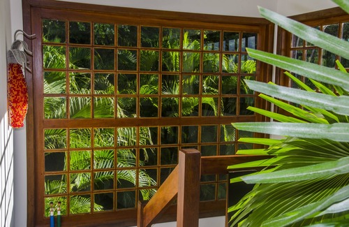 Praia do Forte House | Beautiful House in Praia do Forte with Oceanfront Amenities