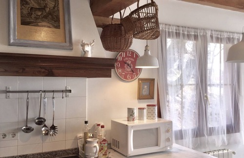 Proano House | Cozy House in Proaño - Perfect for Spring Telework Retreat
