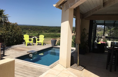 Eguilles House | Idyllic Retreat in Provencal Village with Pool & Views