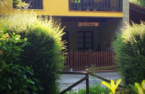 Soto de las Duenas Cottage | Serene House in Asturias with Pool and Ocean Views