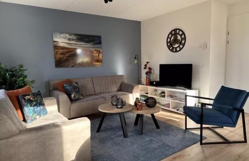 Scherpenisse House | Cozy Beachside Holiday Home on the Oosterschelde