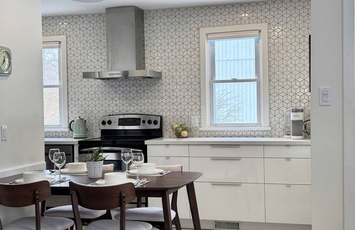 Historic Old Town House | House in the heart of downtown