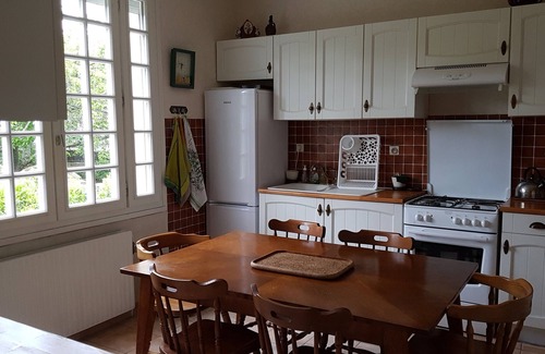 Saint-Briac-sur-Mer House | Tranquil House Steps from the Beach in Saint Briac