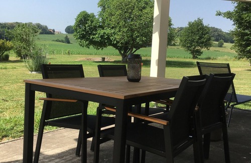 Laa-Mondrans House | Idyllic House in Béarn Countryside with Stunning Views