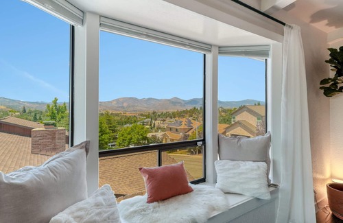 Redding House | House In The Clouds | Private Pool, Game Room & Hot Tub
