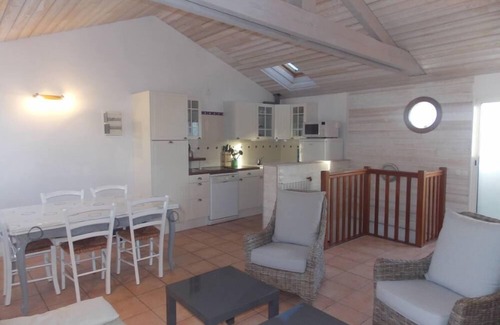 La Tranche-sur-Mer House | Prime City House with Ocean View & South-Facing Terrace