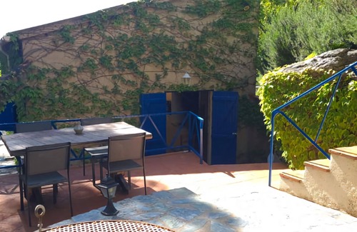 Nonza House | Nature Retreat: 5 Minutes to Beach with Pool & Ocean Views