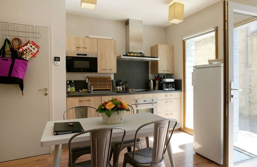 Beaune City Centre House | Charming House in Historic Beaune with Pool and Terrace