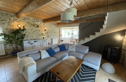 Sault Other | Escape to a Lavender Fields Retreat with Spa & Pool