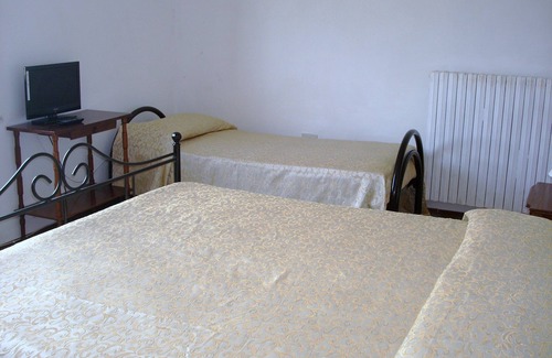 Cantalupo Other | Serene Umbrian Retreat with Pool and Enclosed Park