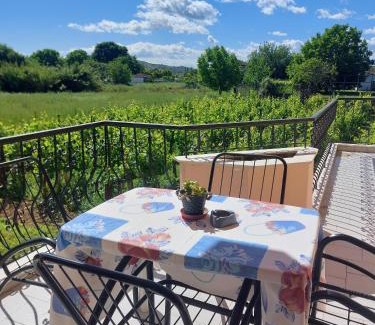 Trikala House | Welcoming House in the Village - Family Friendly Retreat