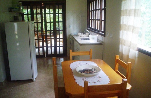 Camburi House | Discover SOBRADO NO VILLAGE CAMBURI with Spa Amenities