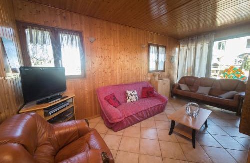 Girmont-Val-d'Ajol House | Ideal Holiday Home with Private Terrace and Pet-Friendly Options