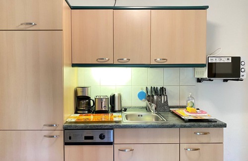Heringsdorf Apartment | House Inge: Oceanfront Retreat with Spa & Pool Access
