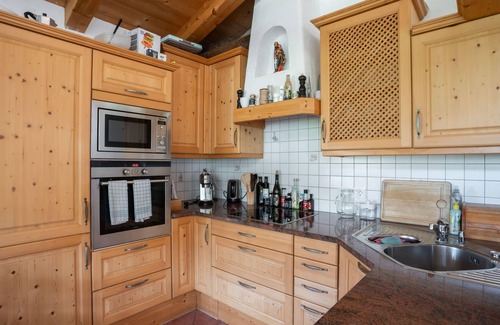 Aurach bei Kitzbuehel House | Discover House Kaiserblick: Family-Friendly Retreat in Austria