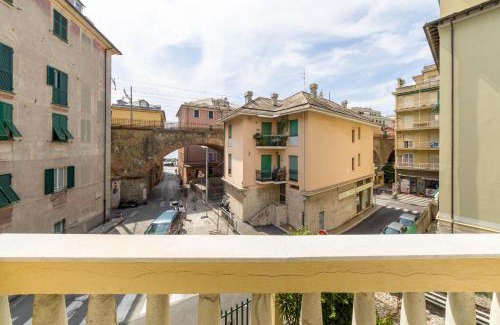 Quarto dei Mille House | Discover House LeoMar: Family-Friendly Stay with High Ratings