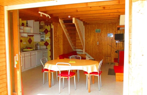 Laruns Cottage | Charming House in Laruns with Pool & Family-Friendly Amenities
