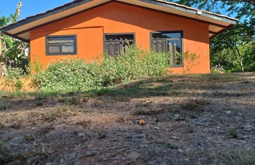 Javilla Apartment | Elegant House Manantial de Vida with Private Beach Access