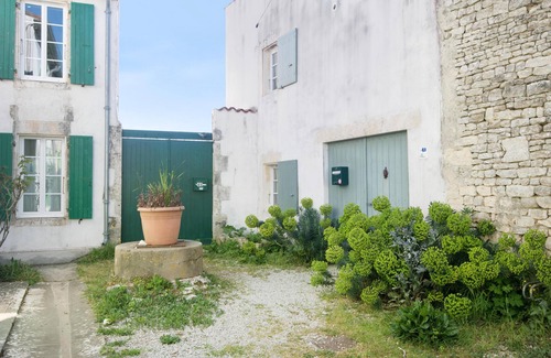 Sainte-Marie-de-Re Apartment | Family-Friendly Holiday Home MARCEANE in Sainte Marie de Ré