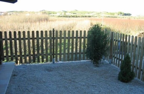 Hellin Cottage | Family-Friendly House Mojete: Spa & Kitchen for 8 Guests