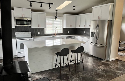 Boring House | Ideal Retreat by Mt Hood and Columbia River for Families